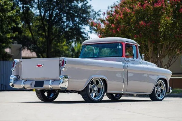 Chevrolet Cameo