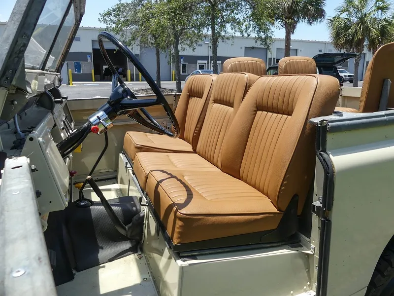 Land Rover Series IIA
