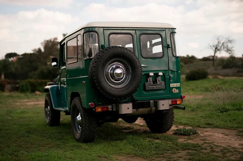 Toyota Land Cruiser