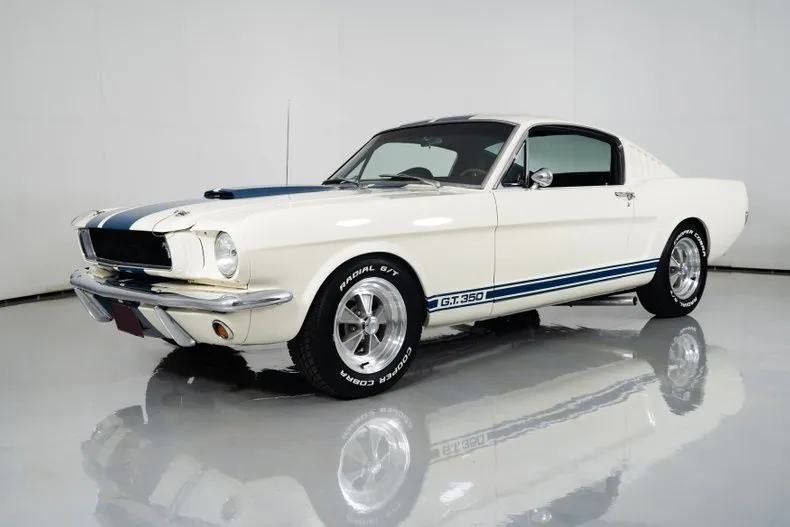 1965 Ford Mustang Fastback