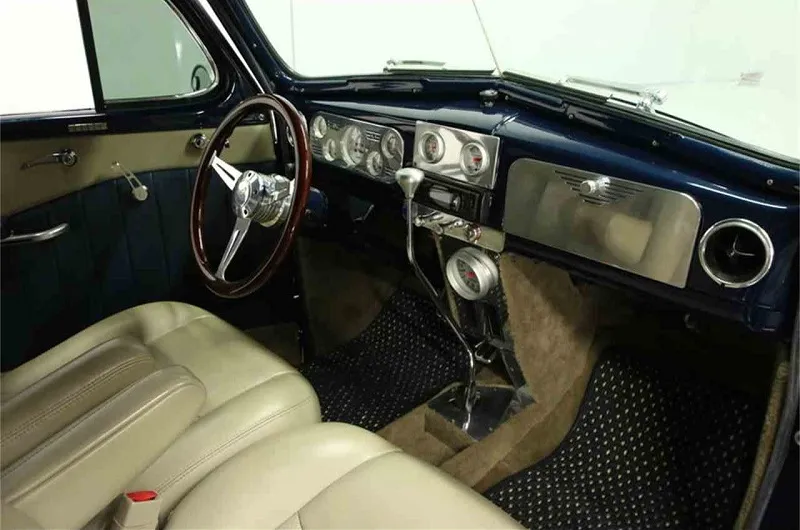 Chevrolet Deluxe