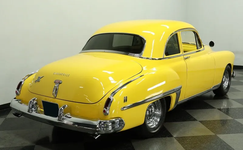 Oldsmobile Futuramic 88 Club Coupe