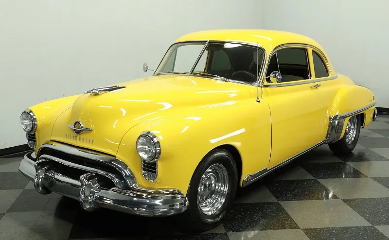 1949 Oldsmobile Futuramic 88 Club Coupe