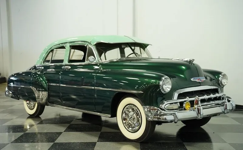 1952 Chevrolet Styleline Deluxe