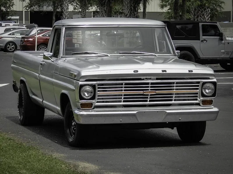 Ford F100