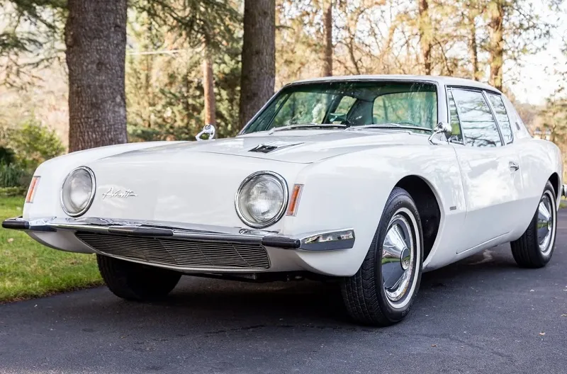 1963 Studebaker Avanti R2