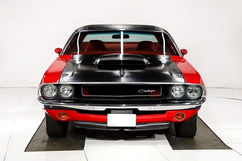 Dodge Challenger