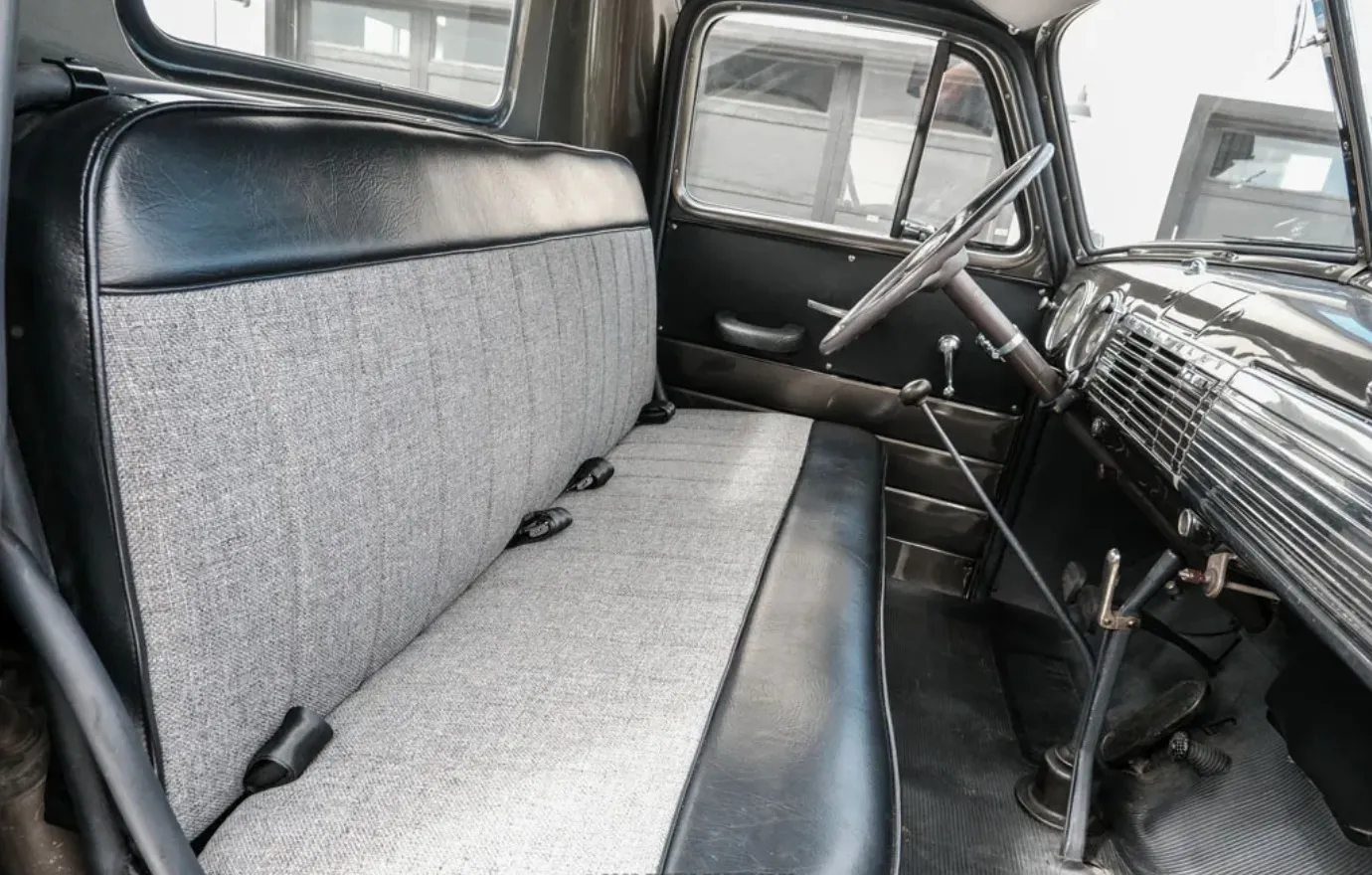 Chevrolet 3800