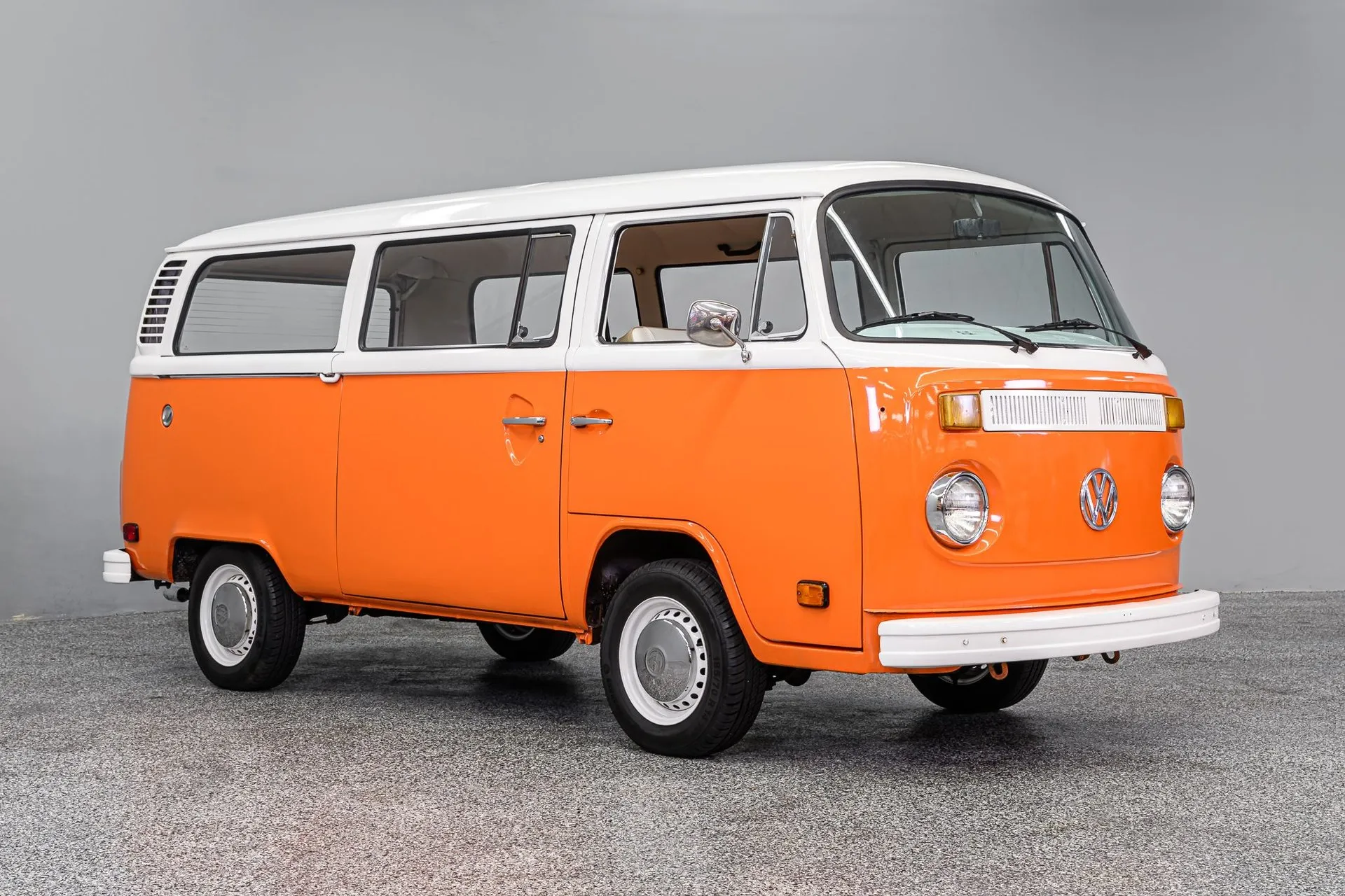 Volkswagen Bus