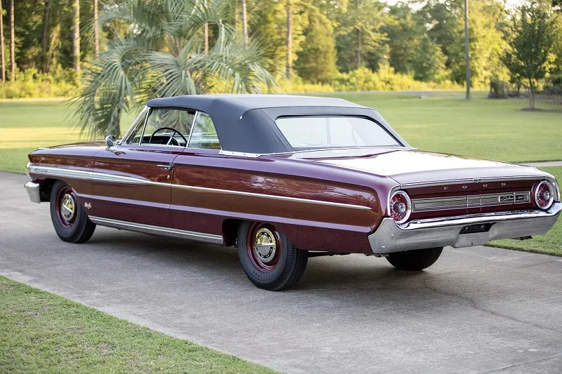 Ford Galaxie