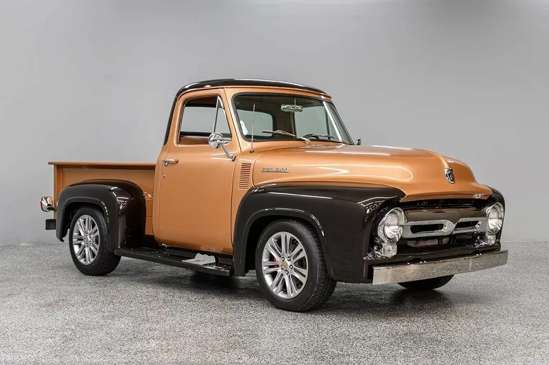 Ford F-100