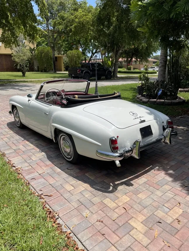 Mercedes-Benz 190SL