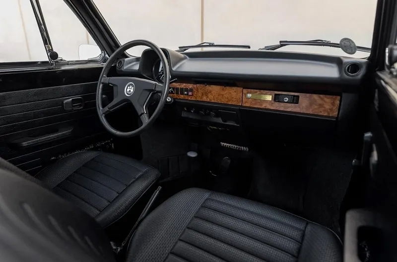 Volkswagen Super Beetle