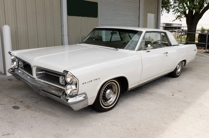 1963 Pontiac Grand Prix