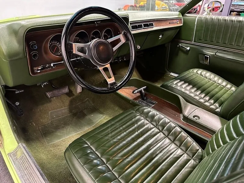 Plymouth Road Runner