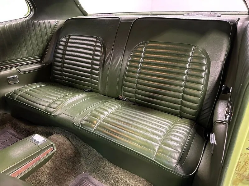 Plymouth Road Runner