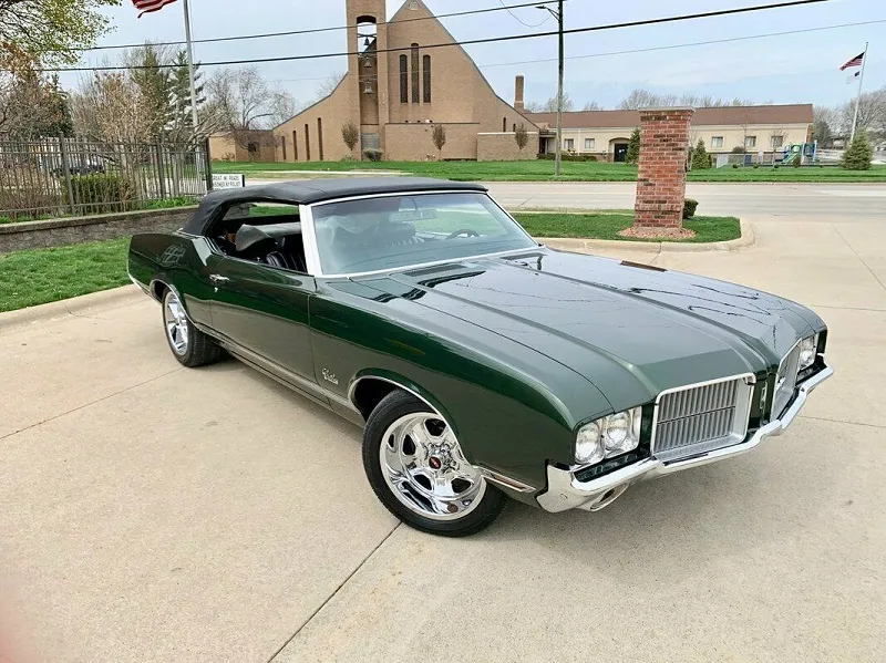 Oldsmobile Cutlass