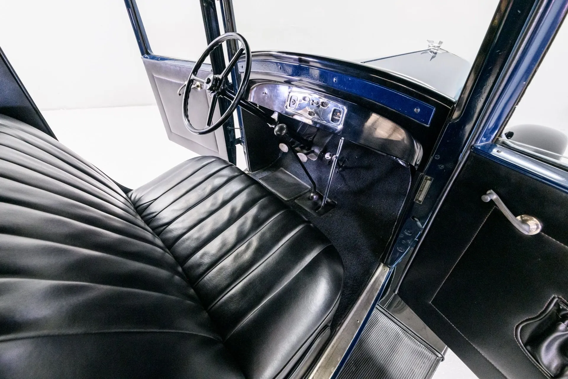 Chrysler 66 CJ