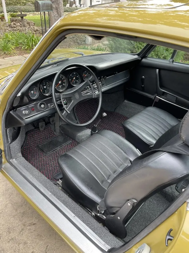 Porsche 911E