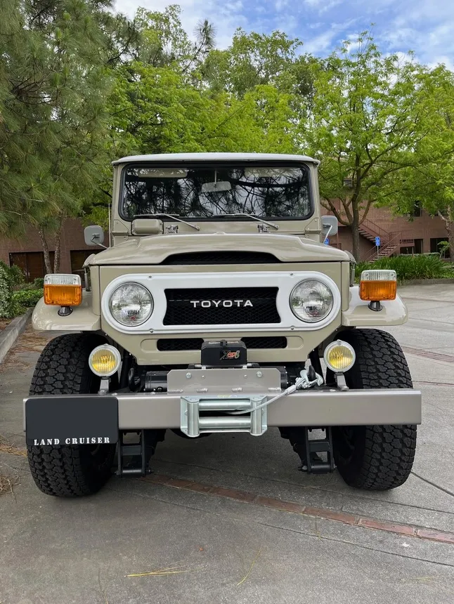 Toyota Land Cruiser FJ40