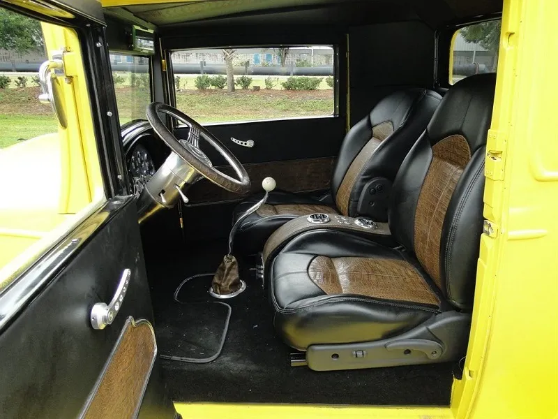 Oldsmobile 3-Window