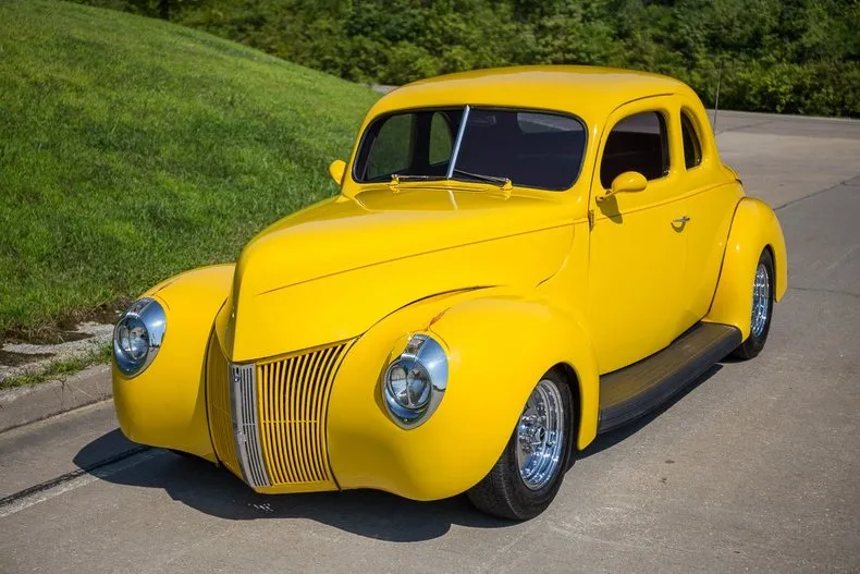 Ford Coupe