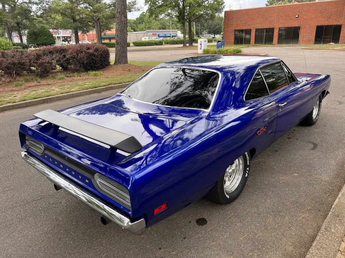 Plymouth Satellite