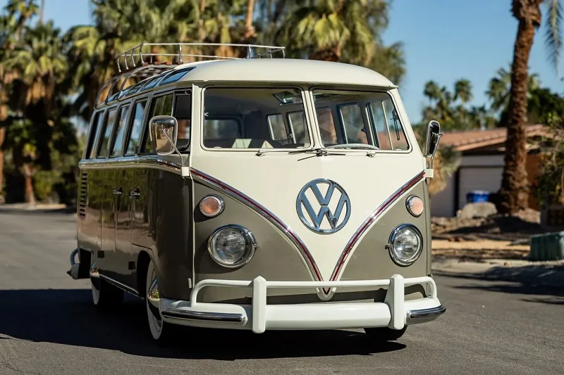 1964 Volkswagen Type 2 Deluxe