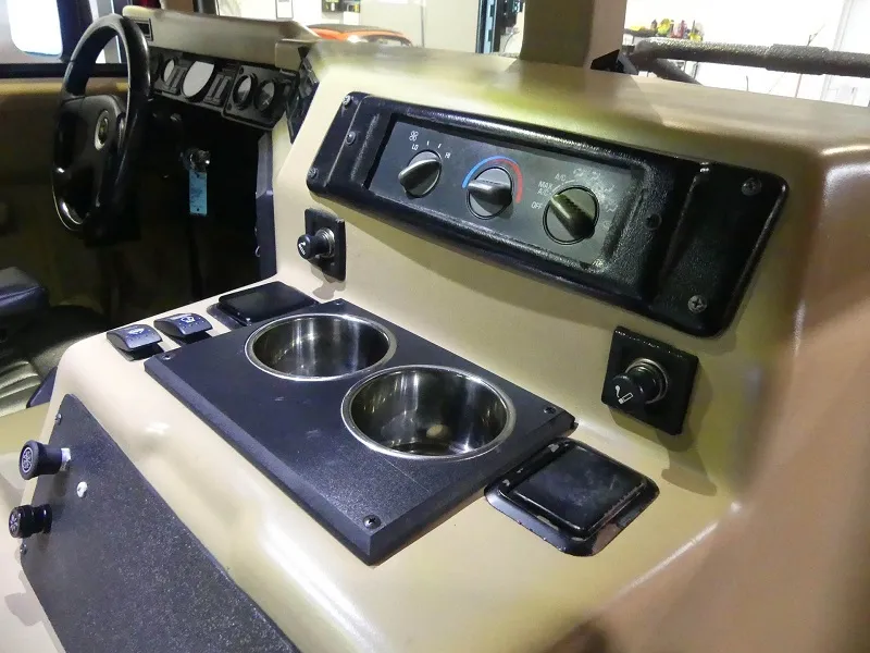 Hummer H1