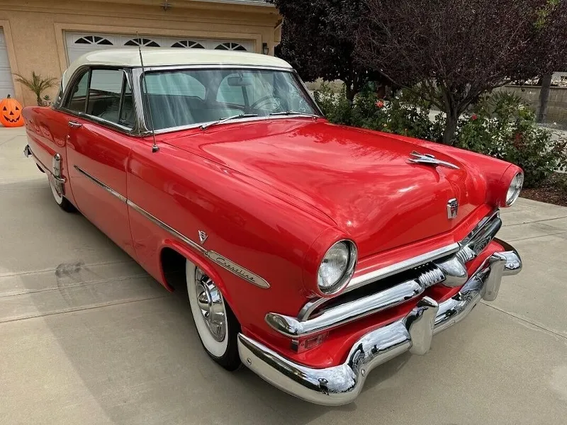 Ford Crestline