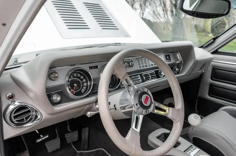 Oldsmobile Cutlass