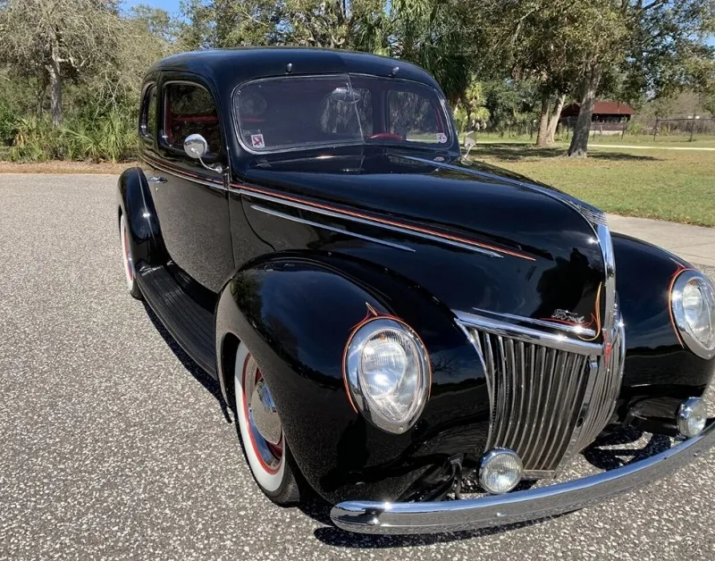 1939 Ford Deluxe