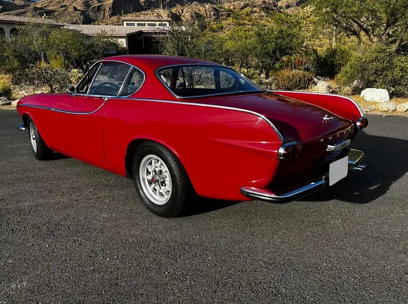 Volvo 1800S