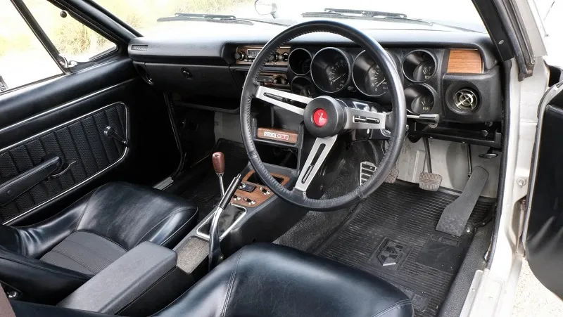 Nissan Skyline