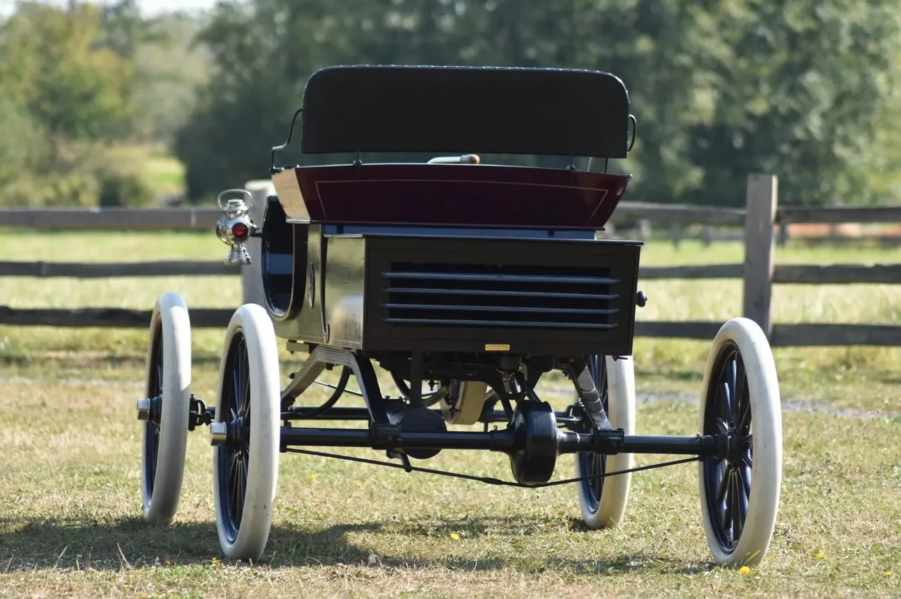 Oldsmobile Curved Dash