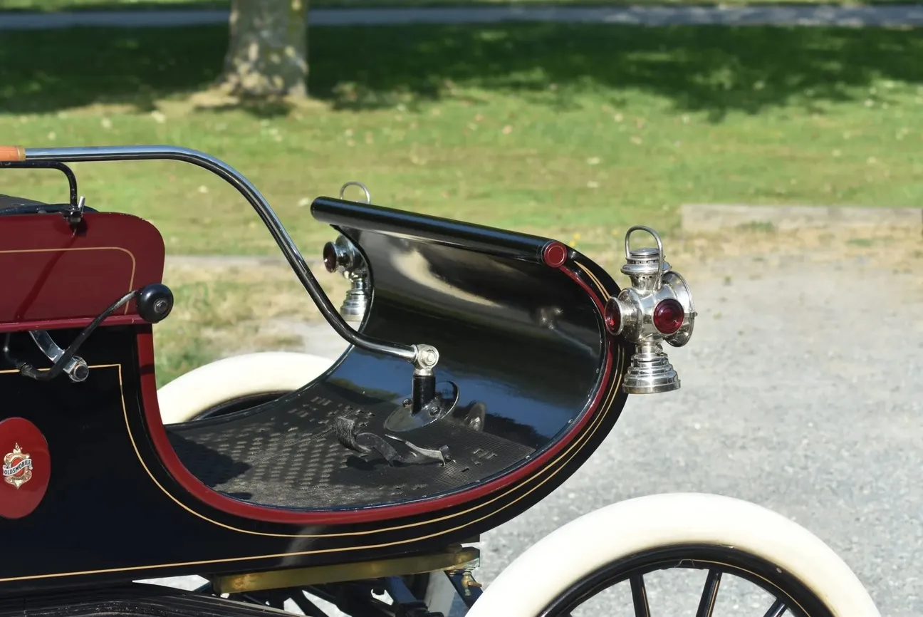 Oldsmobile Curved Dash