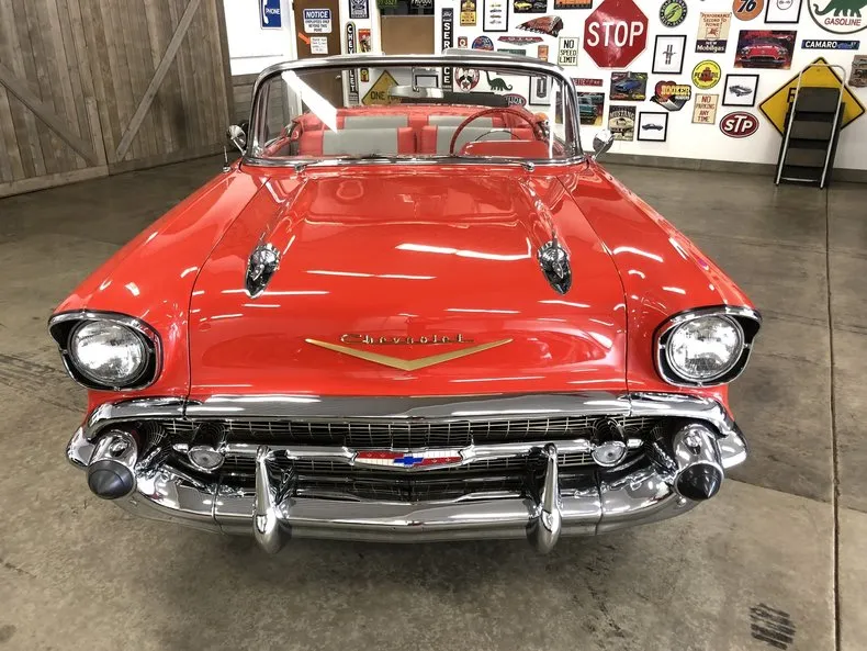 1957 Chevrolet Bel Air/150/210 Convertible