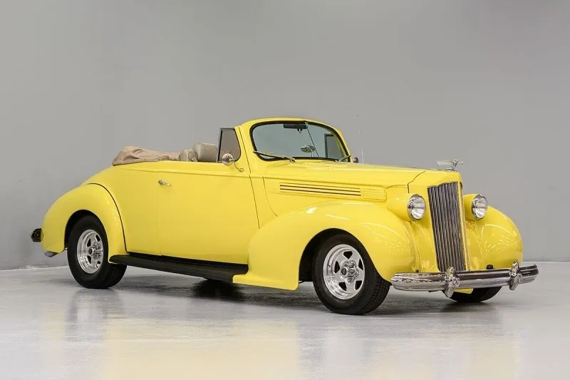 1939 Packard Super 8 Street Rod