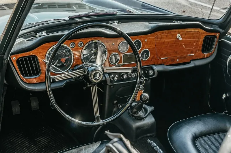 Triumph TR4A