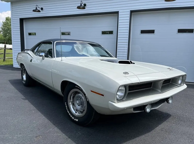 Plymouth Cuda