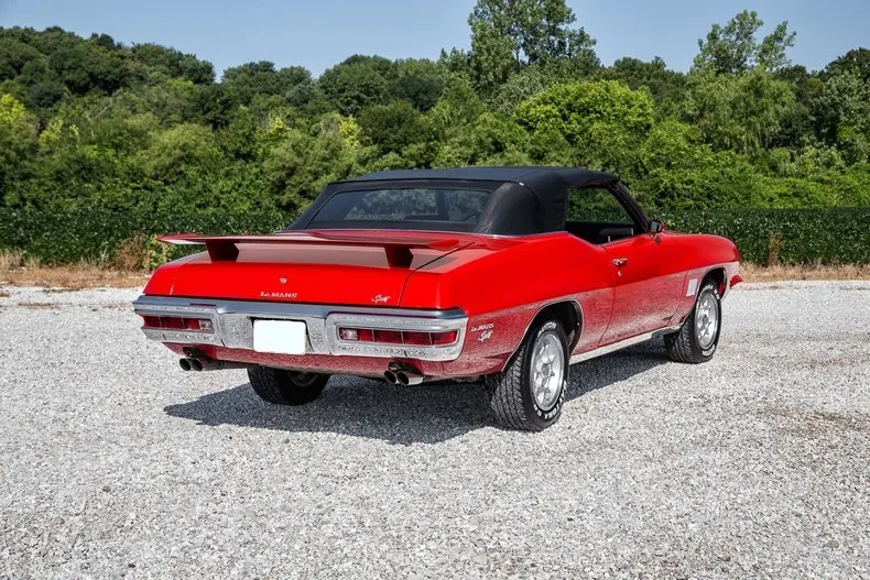 Pontiac Le Mans