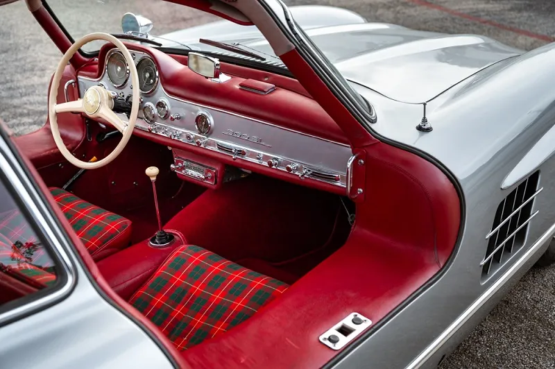 Mercedes-Benz SL-Class