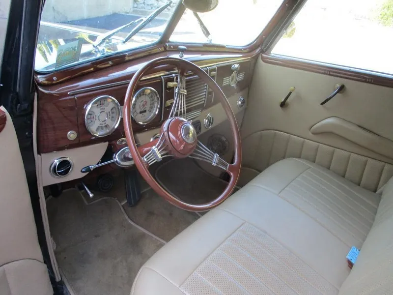 Ford Cabriolet