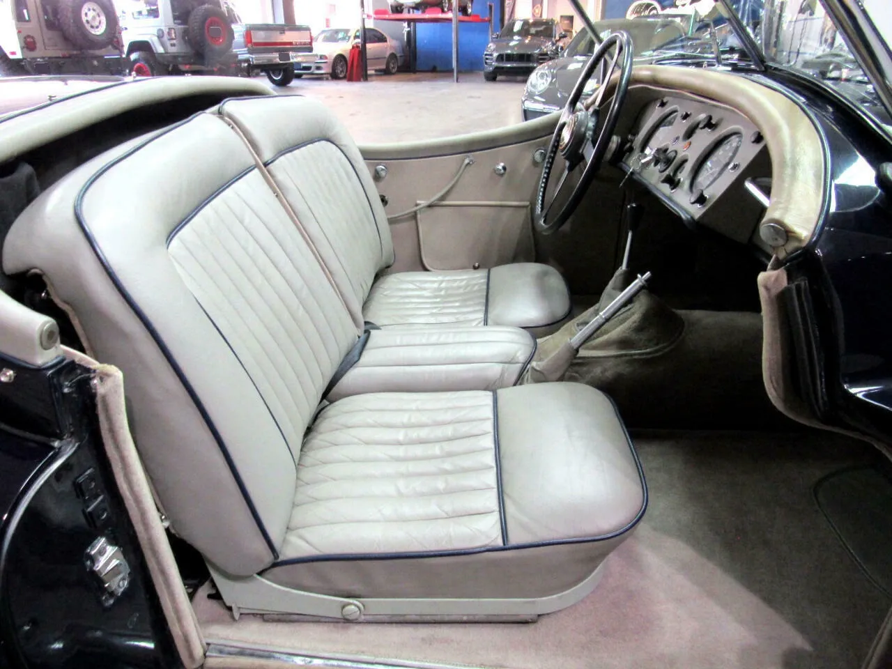 Jaguar XK140 MC