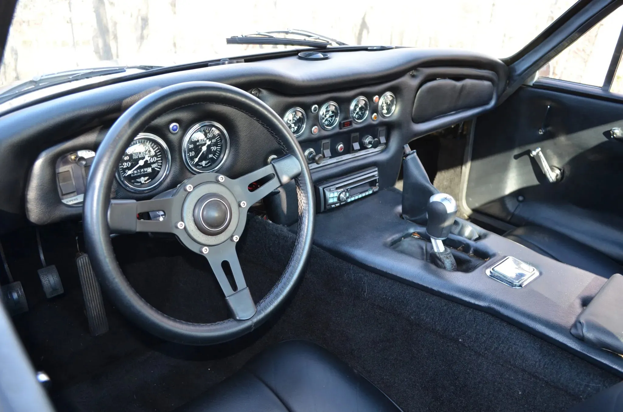TVR 2500M