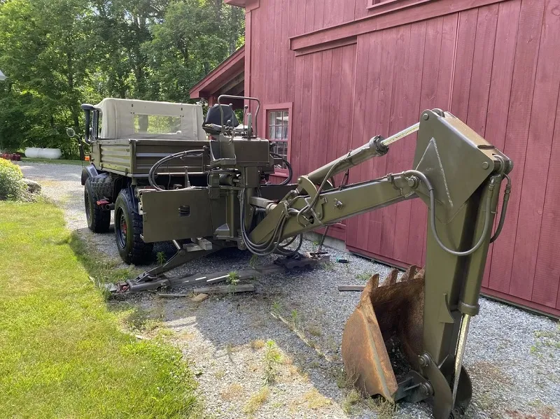 Mercedes-Benz Unimog