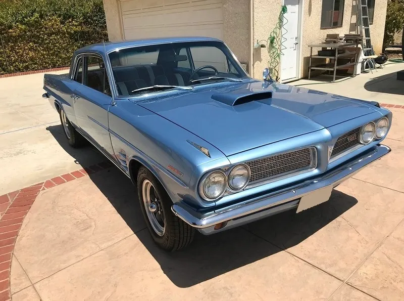 1963 Pontiac LeMans Coupe