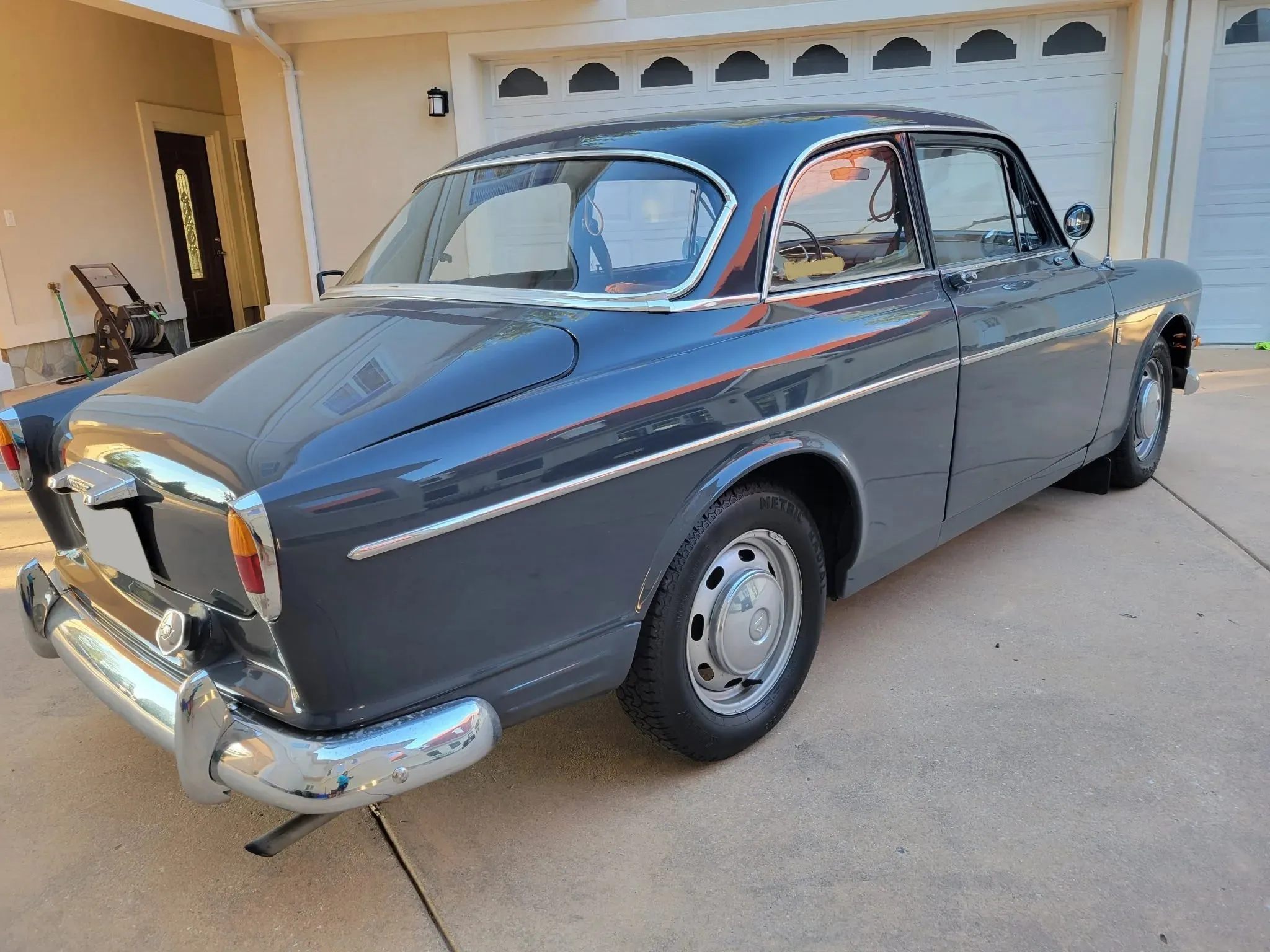 Volvo 122S