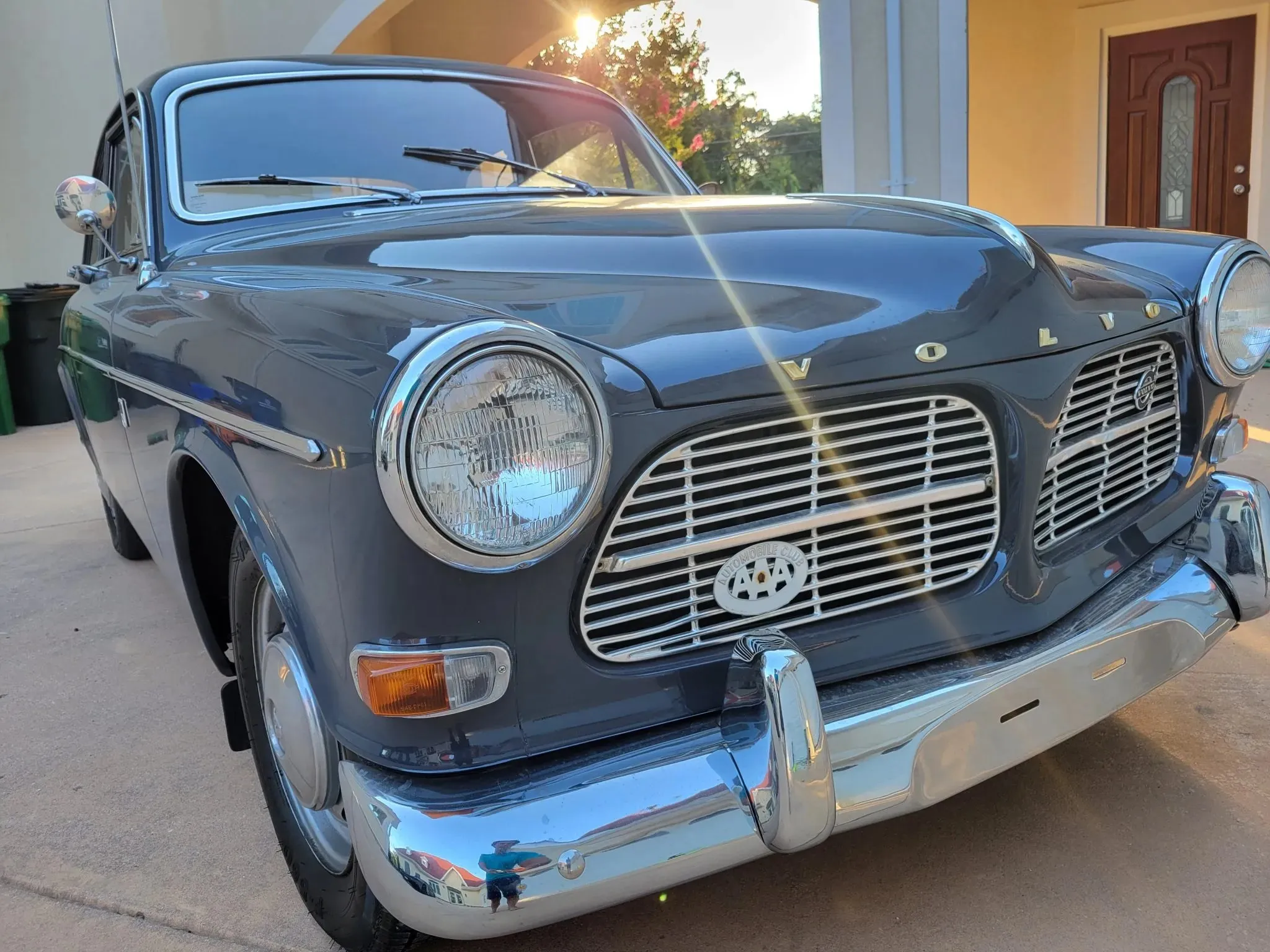 Volvo 122S