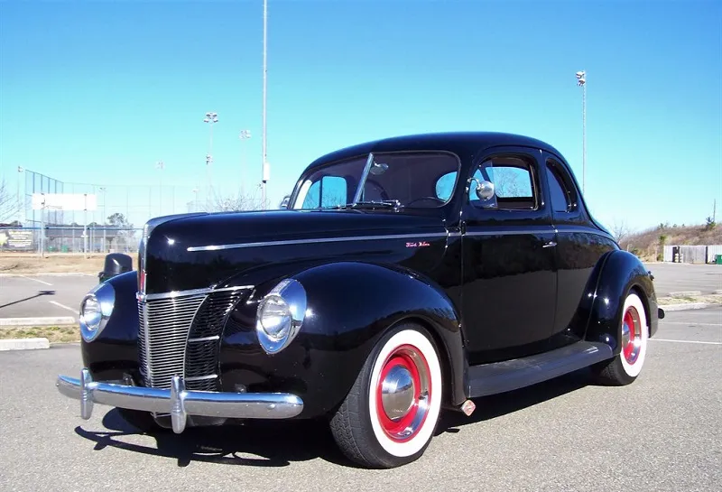 Ford Coupe